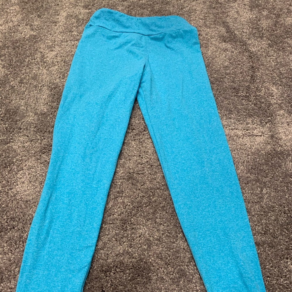 Tween sized aqua leggings